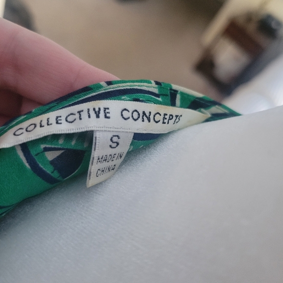 Collective Concepts Chic Green Patterned Sleeveless Dress - Picture 7 of 8